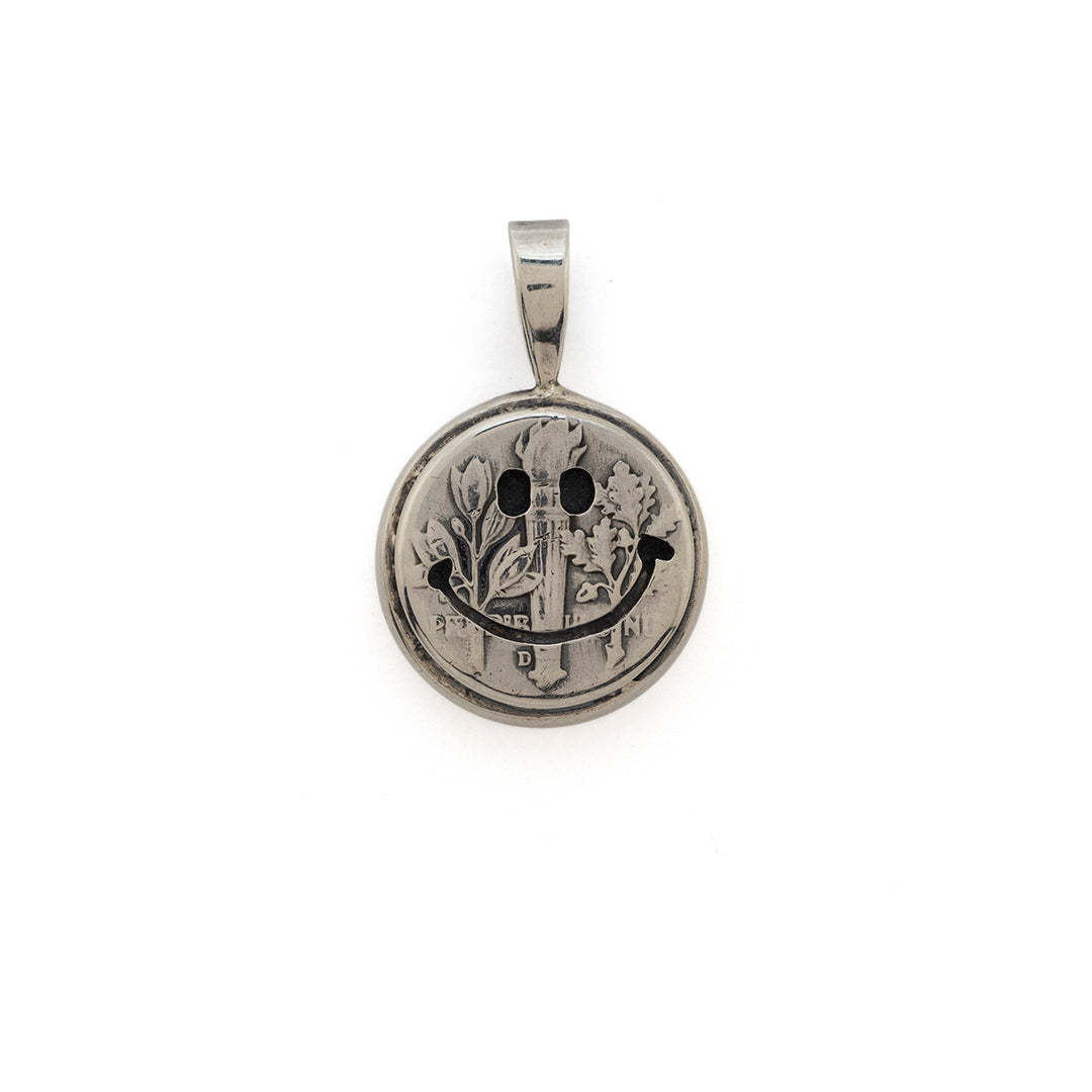 Mini Smile Necklace w/Silver925 chain – NORTHWORKS Folk/N